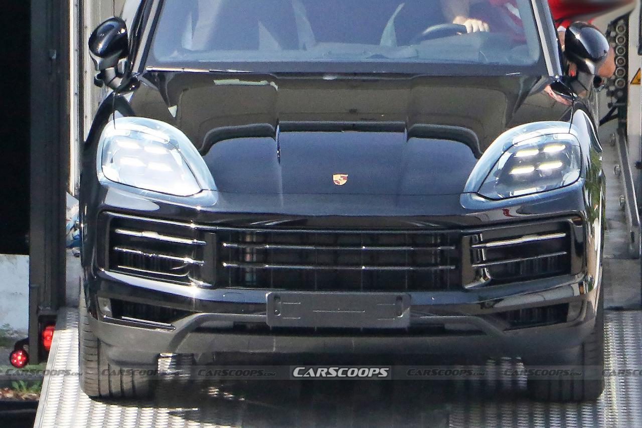 2023-Porsche-Cayenne-7.jpg