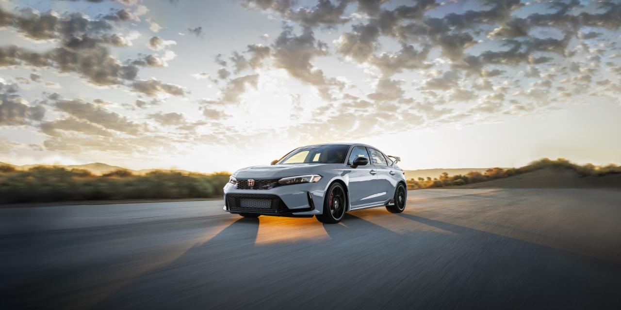 2023_Civic_TypeR_0000.thumb.jpg.891fab08ee2de9202642c9260ebd0cfe.jpg