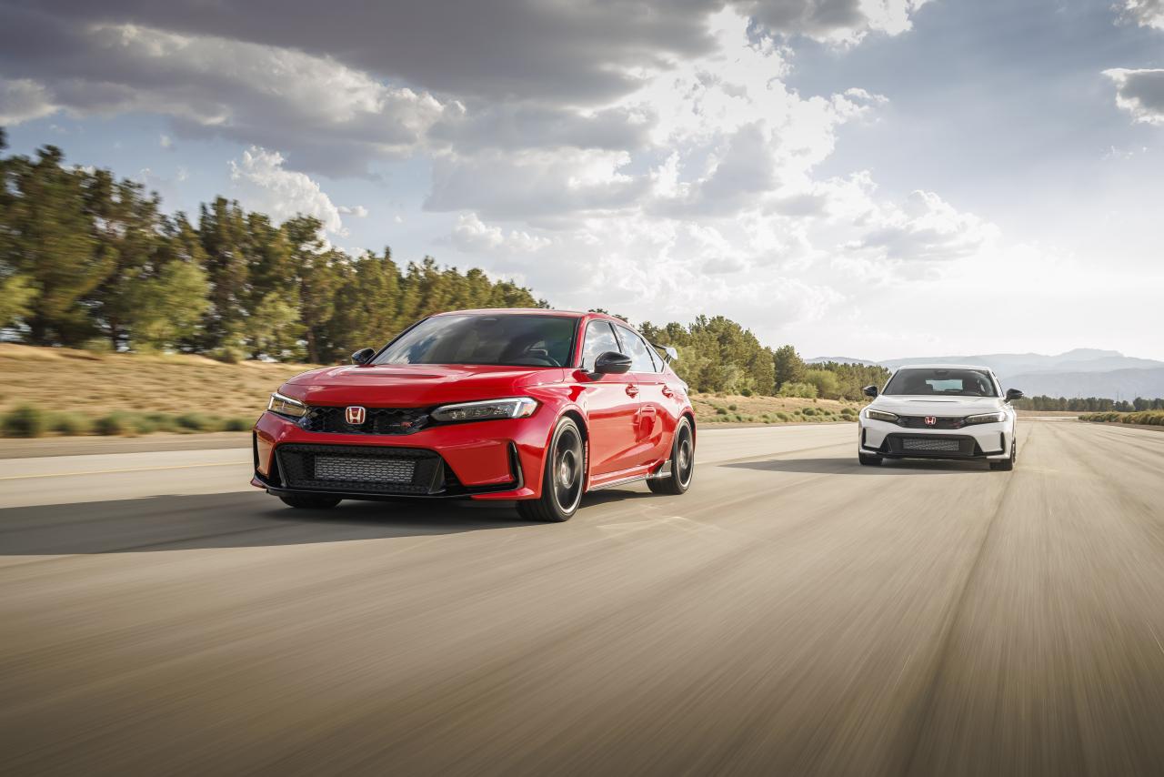 2023_Civic_TypeR_0003.thumb.jpg.8b124d7975ca4f6e3612291db9c16497.jpg