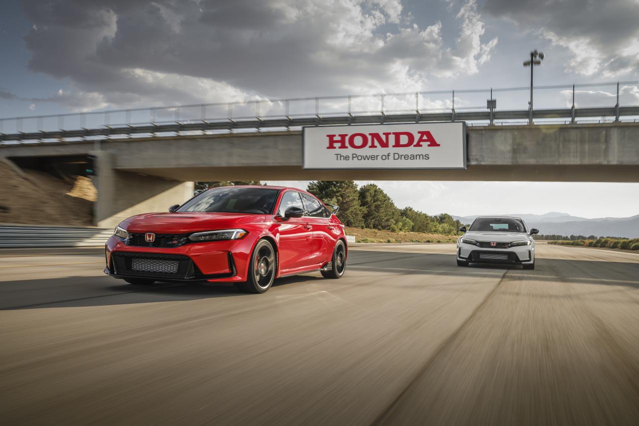 2023_Civic_TypeR_0007.thumb.jpg.28e08a93b20dbba65fda2f92fee33a35.jpg