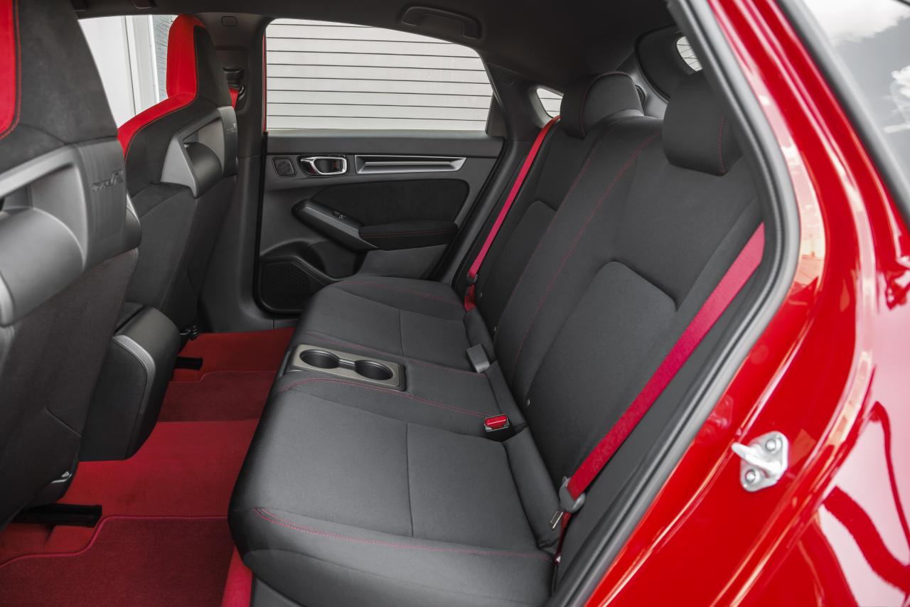 2023_Civic_TypeR_0023.thumb.jpg.0a7b115de31eda23cd0465cc8750ccf5.jpg