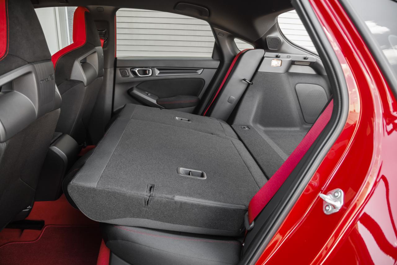2023_Civic_TypeR_0023B.thumb.jpg.d01791d1641906eb0ac3c9d57177a890.jpg