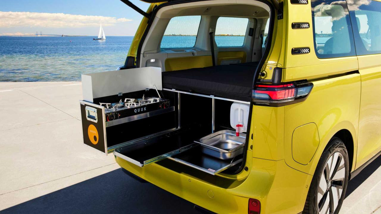 758499936_volkswagen-id.-buzz-camper(7).thumb.jpg.1bd3e1f5465162df023fe6af55a0a260.jpg