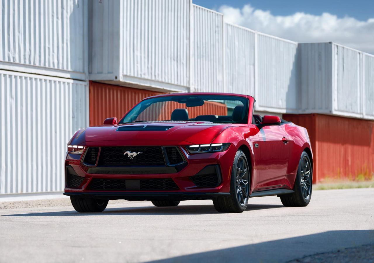 NEW_FORD_MUSTANG_11-LOW.thumb.jpg.eed069a5c227602baad881dcd3e4a3ca.jpg