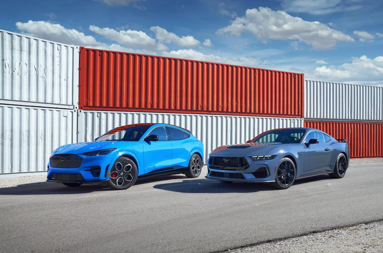 NEW_FORD_MUSTANG_8-LOW.thumb.jpg.ea51bc313b295631e7f77e2155138e35.jpg