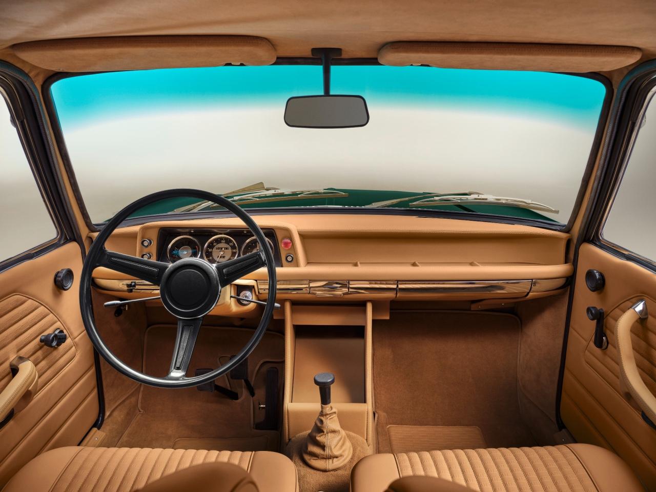 P90481688_lowRes_1972-bmw-1602-elektr.thumb.jpg.2644ccdb1c150a05f97d48b4567bf110.jpg