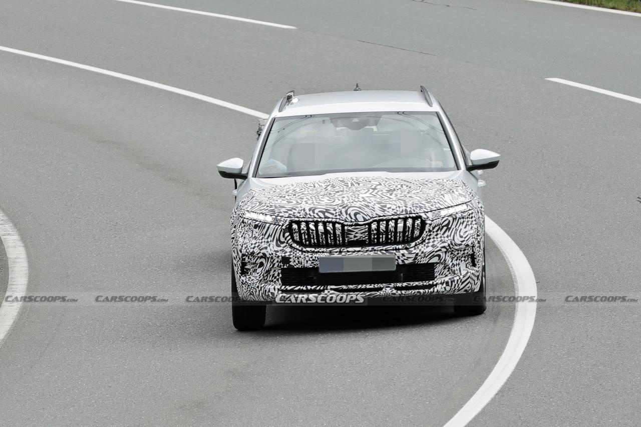 Skoda-Kamiq-Facelift-Scoop-11.jpg