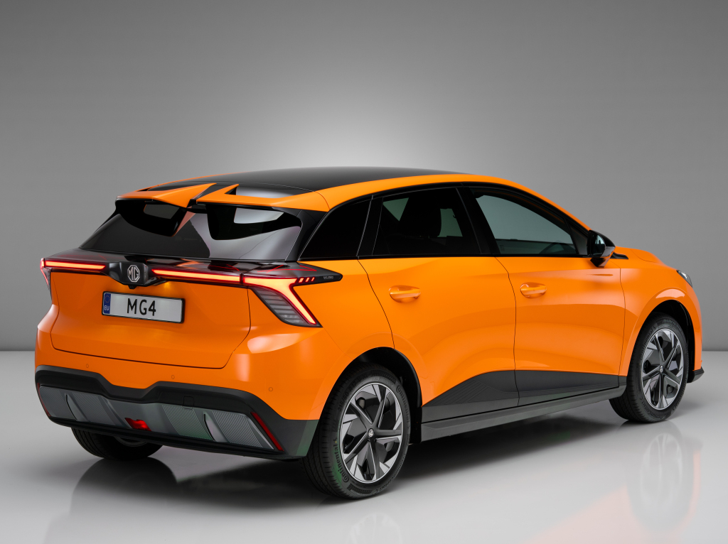 mg4_ev_20_030b00ec16e6111f.jpg.6d9525fa889996c85a8ec2a2e3873f8e.jpg