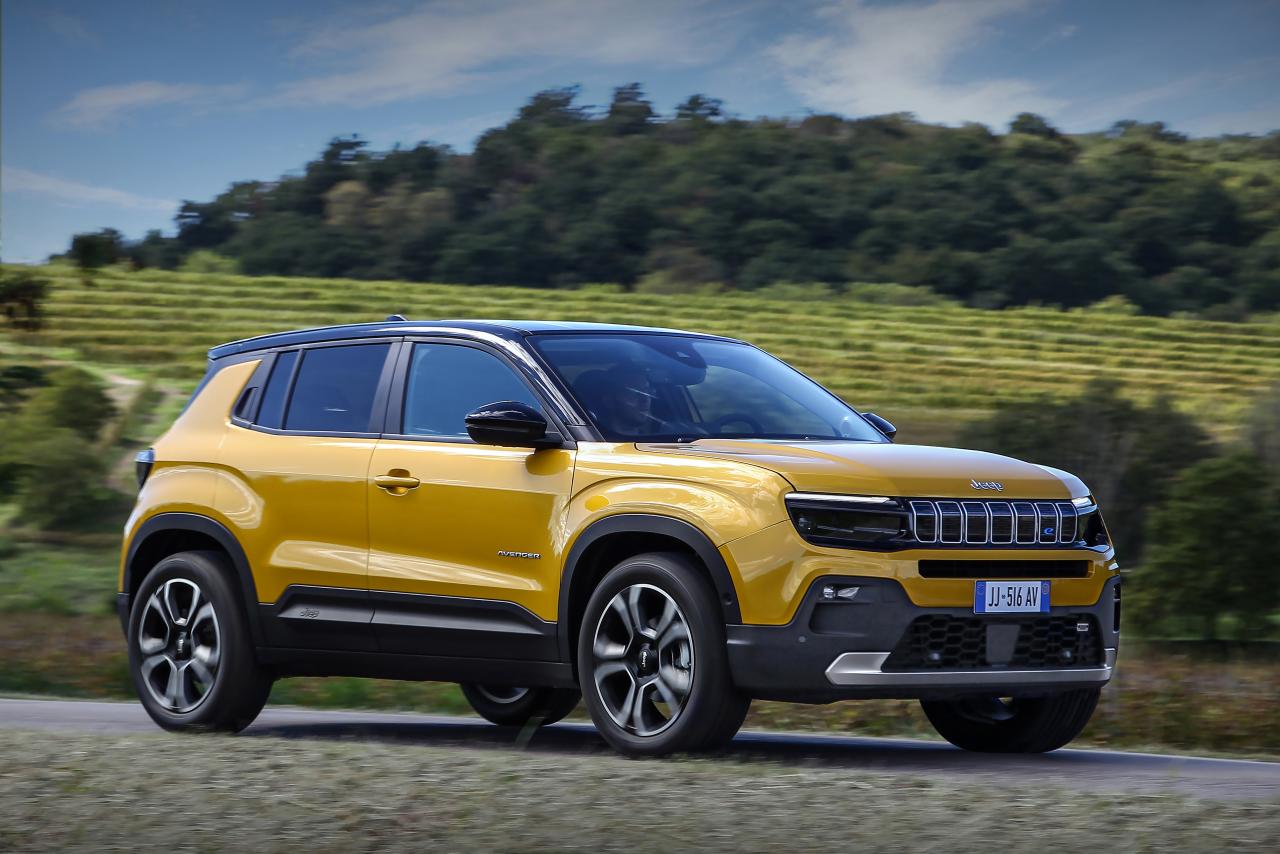 01_jeepavengerhp-6349932122fb2_634c23ab11b4a.thumb.jpeg.183e241bda15caba957916bd82e08553.jpeg