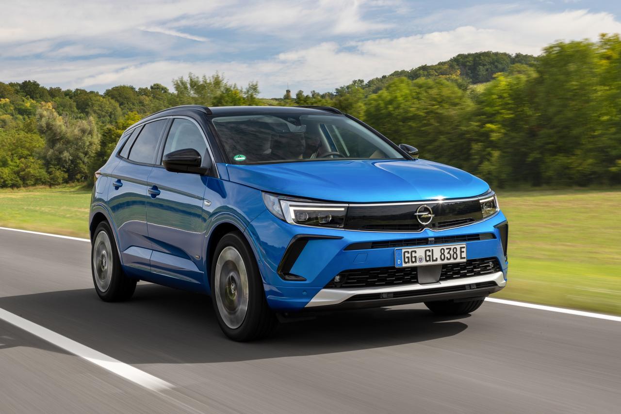 03_Opel-Grandland-516695.thumb.jpg.598304c7b095e6832923704b47f8ee6a.jpg