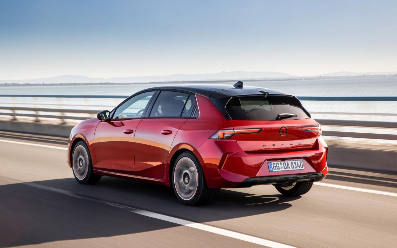 05_Opel-Astra-518267.thumb.jpg.2c93a97fea5d161dfe7114d9272d9d9a.jpg