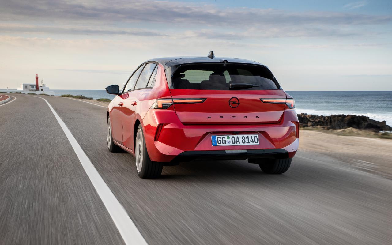 06_Opel-Astra-518268.thumb.jpg.60edcf01130ecf545b996600bb5a8ae4.jpg