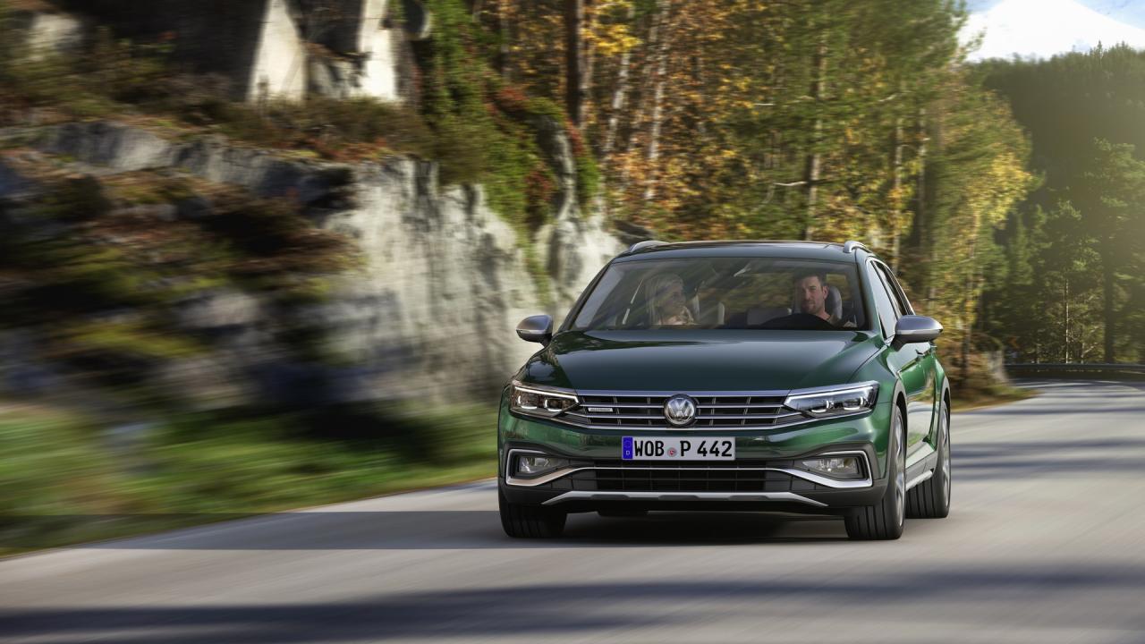 095592fc-2019-vw-passat-facelift-47.thumb.jpg.608a0148993b1a93d6f1fcac8c9261f6.jpg