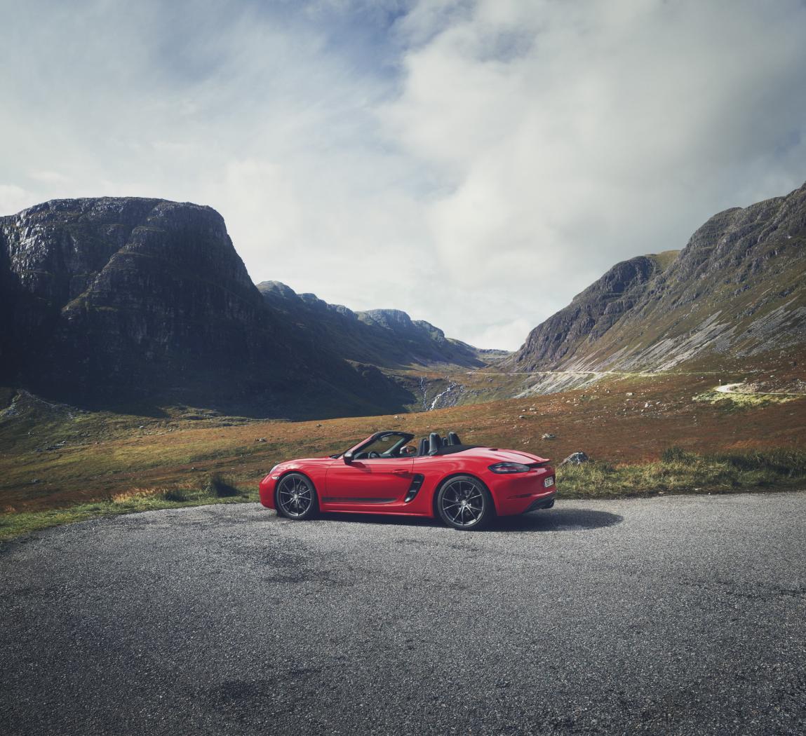 0ea792b5-new-porsche-718-t-6.thumb.jpg.7fb61fdfeec4a0db4d93d915eb5004ee.jpg