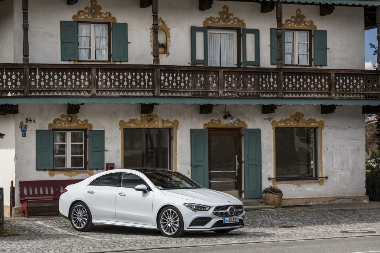0f85ee09-mercedes-cla-29.thumb.jpg.54a84d5b3f46155dace4886a26c20813.jpg