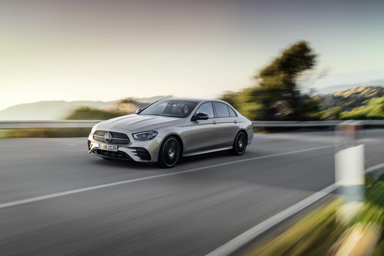 1278151389_2020-mercedes-benz-e-class-facelift-4(1).thumb.jpg.85388587b2d50d600dbc73aef6c56f68.jpg