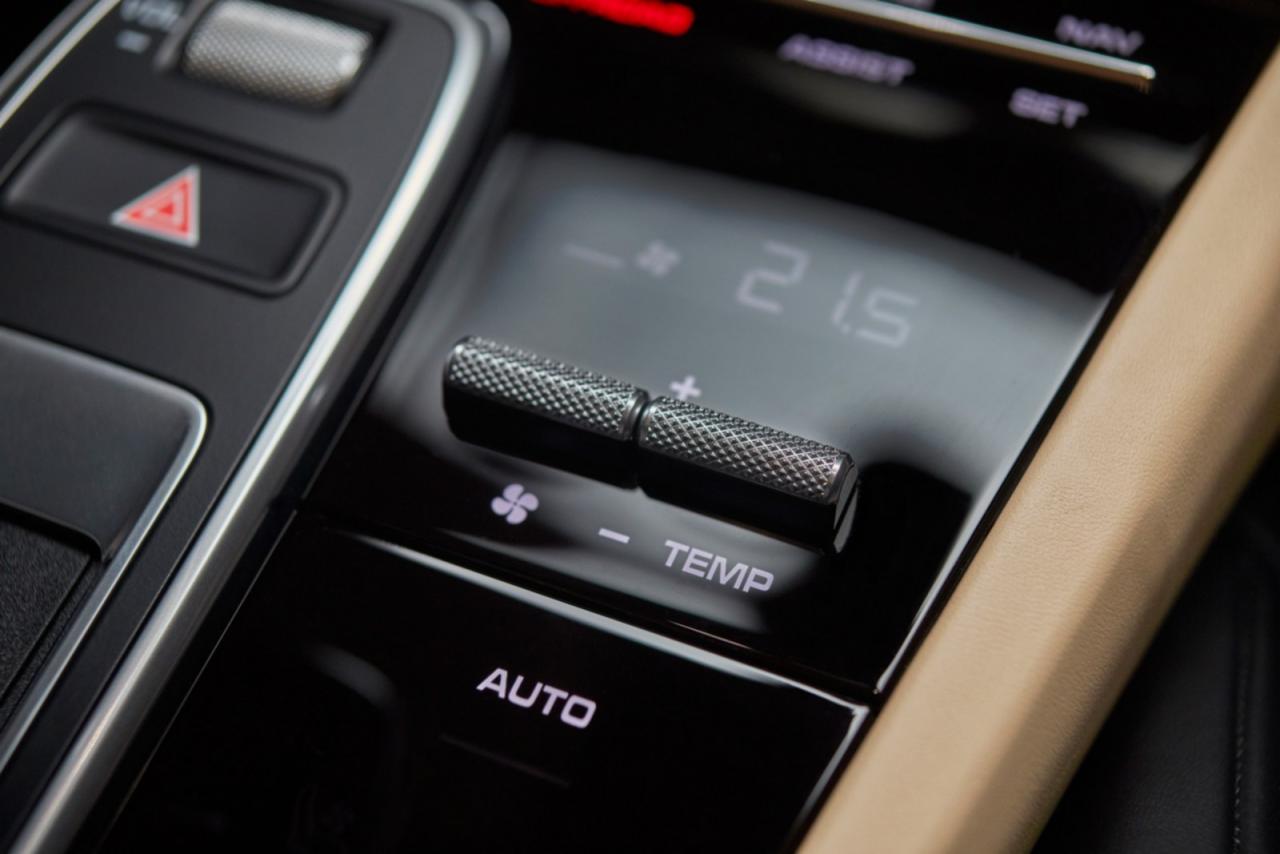17d006ca-porsche-cayenne-19.thumb.jpg.e71106116c1c98be62cdccbd83594ab5.jpg