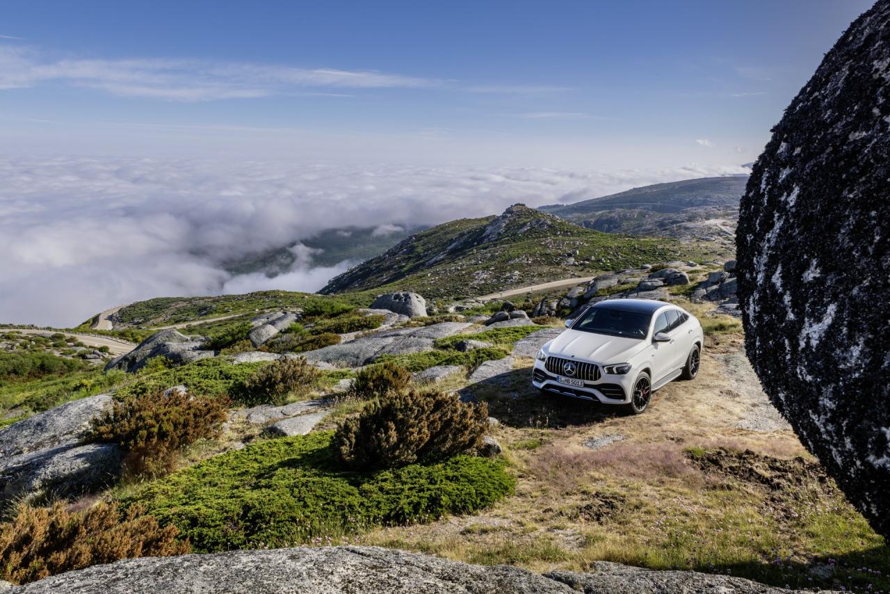 183e1e1b-2020-mercedes-gle-coupe-69.thumb.jpg.908df54cdd24f537042c17a3e640369c.jpg
