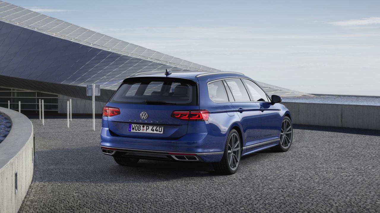 1e0eafbd-2019-vw-passat-facelift-33.thumb.jpg.ddc82e939eec0913b2eca031ba8b52a7.jpg