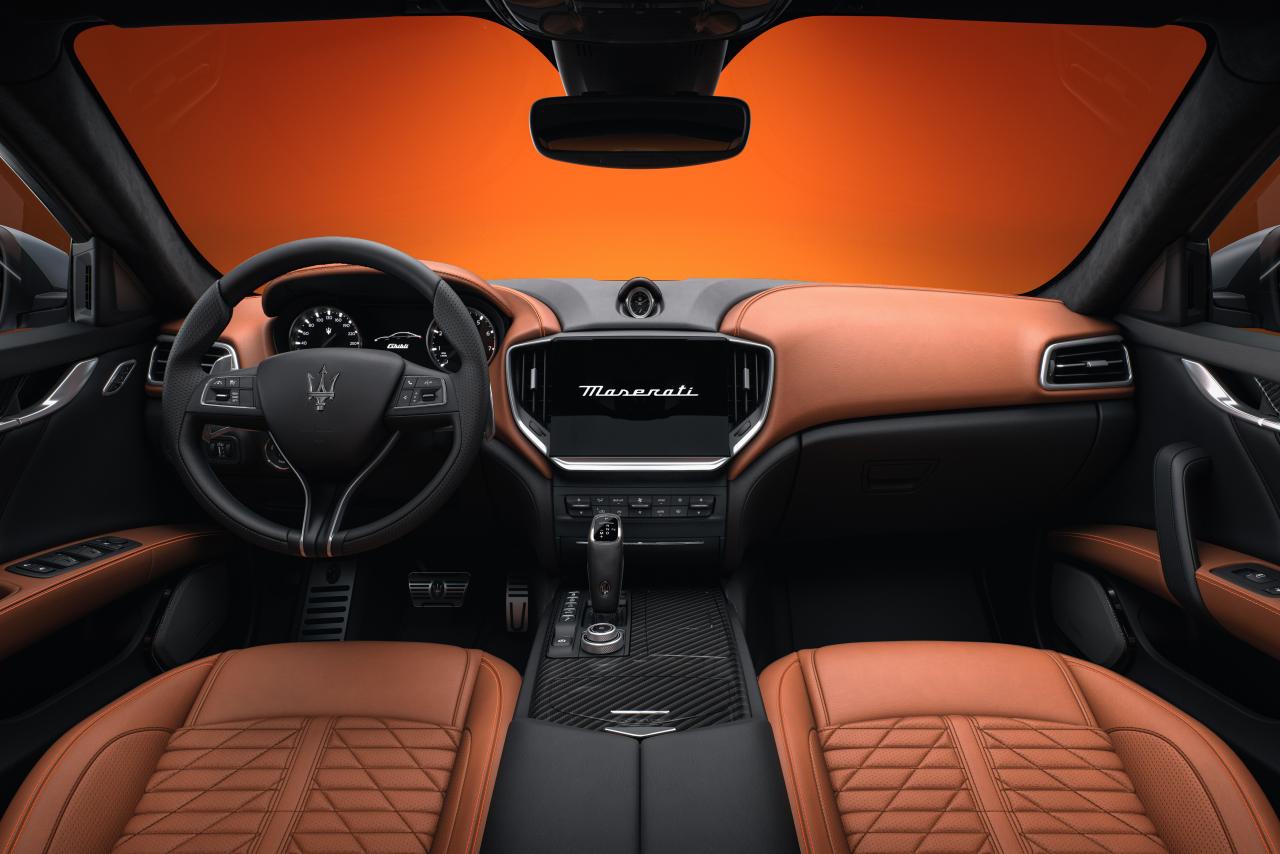 20141-MaseratiGhibli-FTributoSpecialEdition.thumb.jpg.8c5dd6ab8ab323f41ec6a0c1512ae5d1.jpg