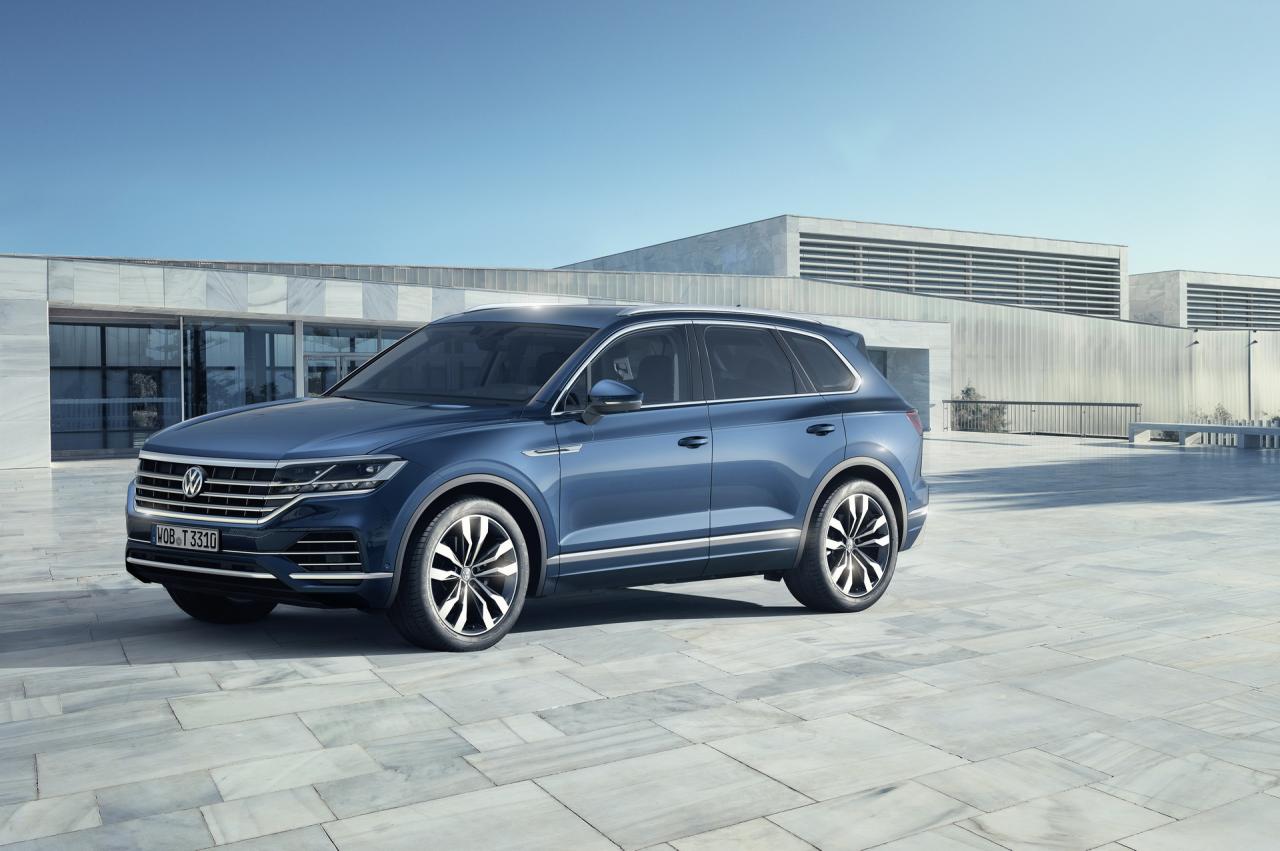 2019-VW-Touareg-13-1.thumb.jpg.9c31c261792d560ffe9550f4f76c4db1.jpg