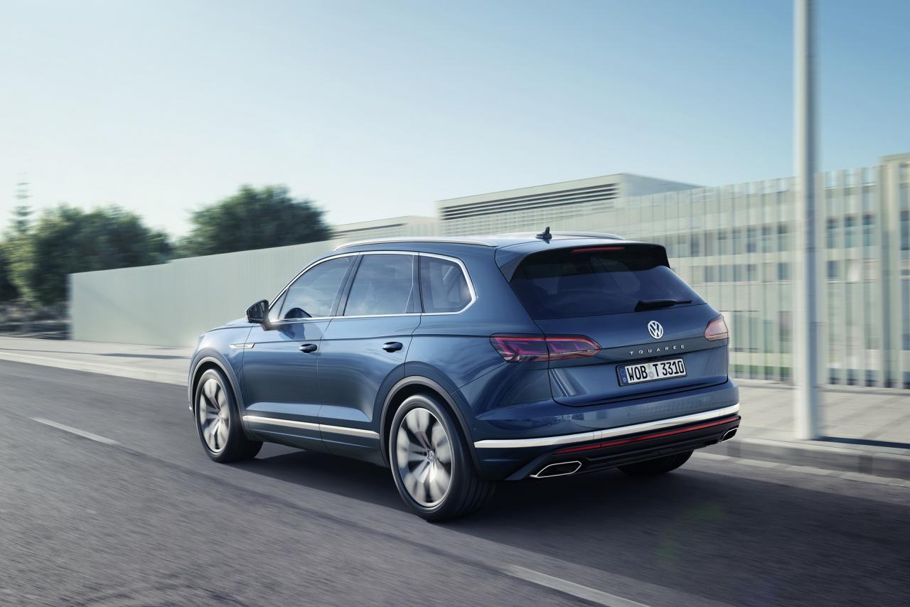 2019-VW-Touareg-16-1.thumb.jpg.2a7fc134eb08f22fe8e2f9fe44ffda4b.jpg