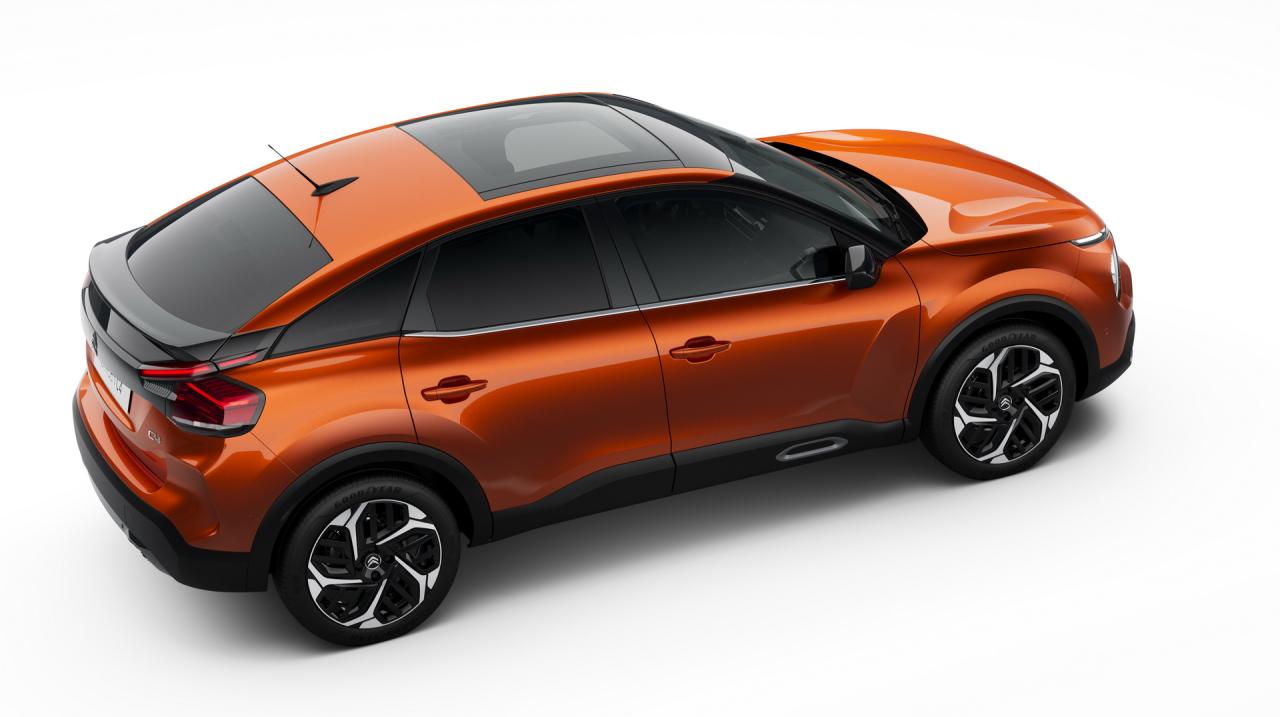 2020-citroen-c4-unveiled-officially-38.thumb.jpg.c9cc1f6fc255e954fc56c12bb9b305a9.jpg