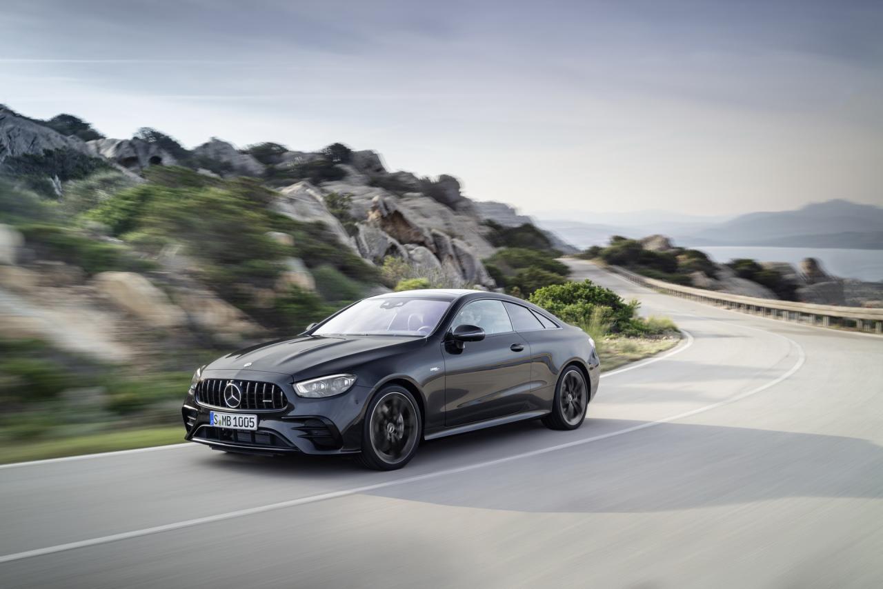 2021-Mercedes-AMG-E53-Coupe-1.thumb.jpg.8a2170eace9edcf75f7d72758be5fb41.jpg