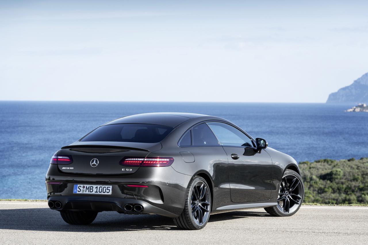 2021-Mercedes-AMG-E53-Coupe-21.thumb.jpg.57b2e213da9e492ef260b68c9e79f25d.jpg
