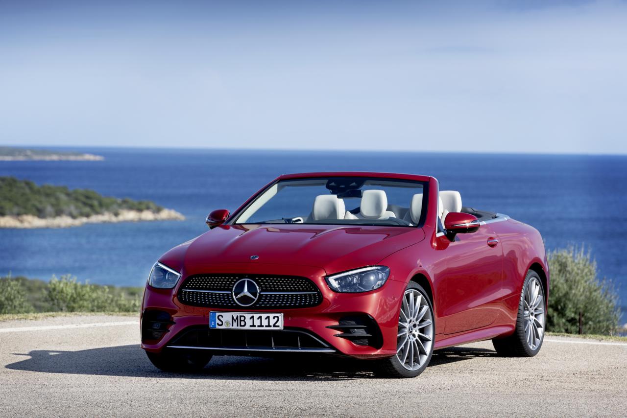 2021-Mercedes-Benz-E-Class-Coupe-Cabriolet-4-1.thumb.jpg.a74ec6ff52713554d45fd2003f0be361.jpg