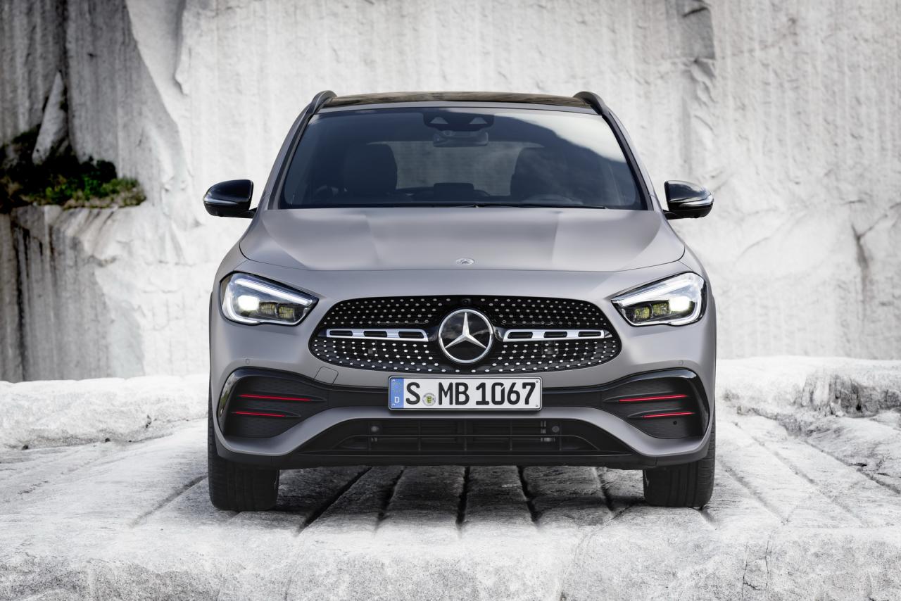 2021-Mercedes-Benz-GLA-19_1.thumb.jpg.f149bd7b94bf0ba4133237a9705bf9ad.jpg