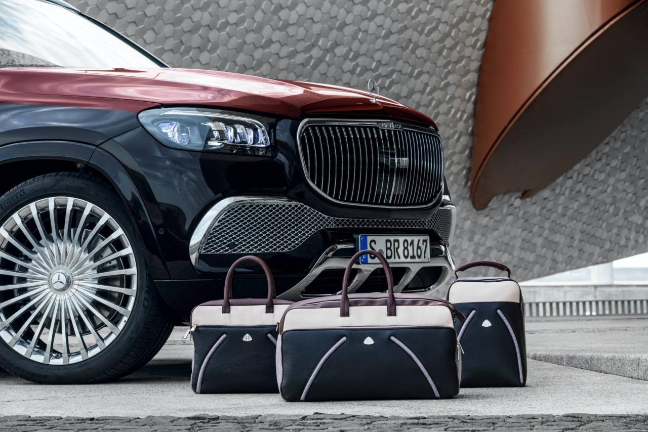 2021-Mercedes-Maybach-GLS-600-4MATIC-12.thumb.jpg.4310c011f285e12f0cd3f6602c15003c.jpg
