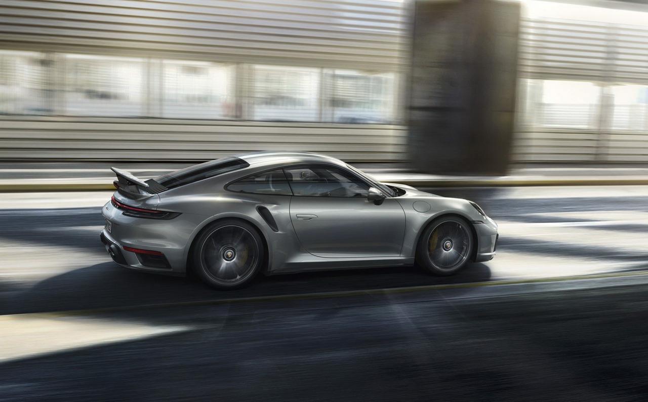 2021-Porsche-911-Turbo-S-17-992.thumb.jpg.610626c6da2201cb52e2829ecd6563c9.jpg