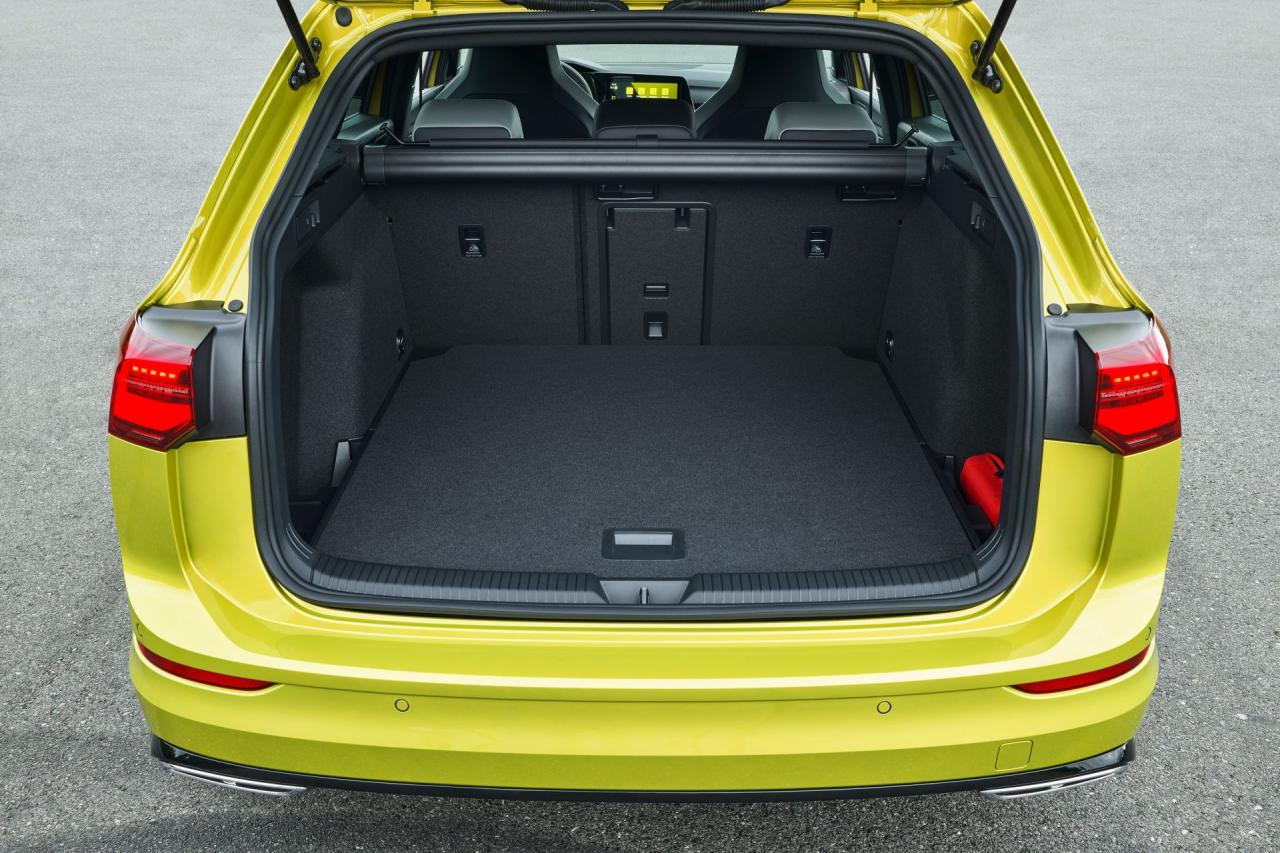 2021-VW-Golf-Variant-R-Line-20.thumb.jpg.93c9e7415e049df464403bbb5998f5cd.jpg