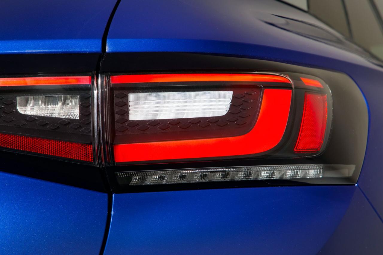 2021-VW-ID.4-Euro-spec-66.thumb.jpg.234aafb554a22433212f52d6daa43aad.jpg