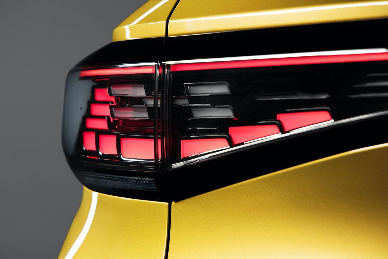 2021-VW-ID.4-Euro-spec-81.thumb.jpg.45f78a5c48b3a4c260c778b31900bc0c.jpg