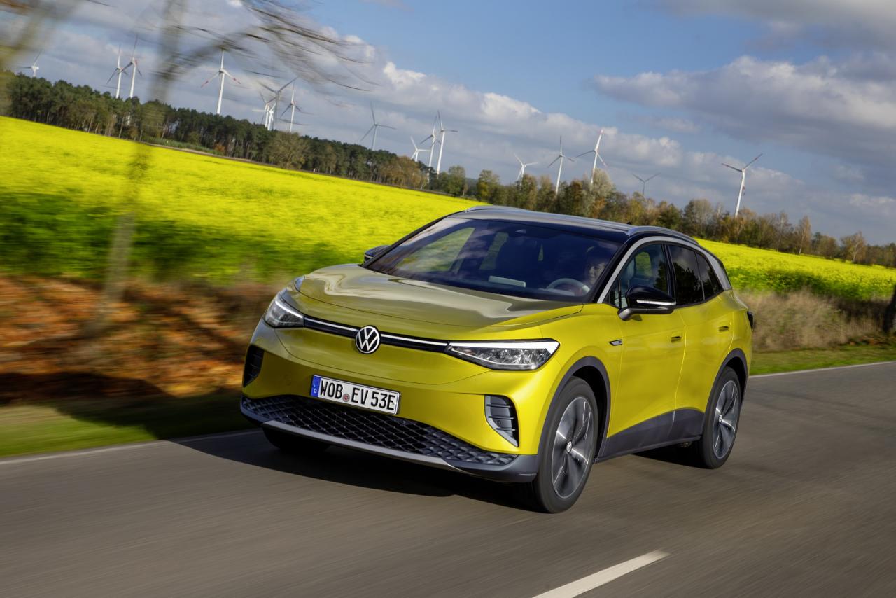 2021-vw-id4-electric-suv-3.thumb.jpg.1fb17a1865ce0459b94e1751af57221e.jpg