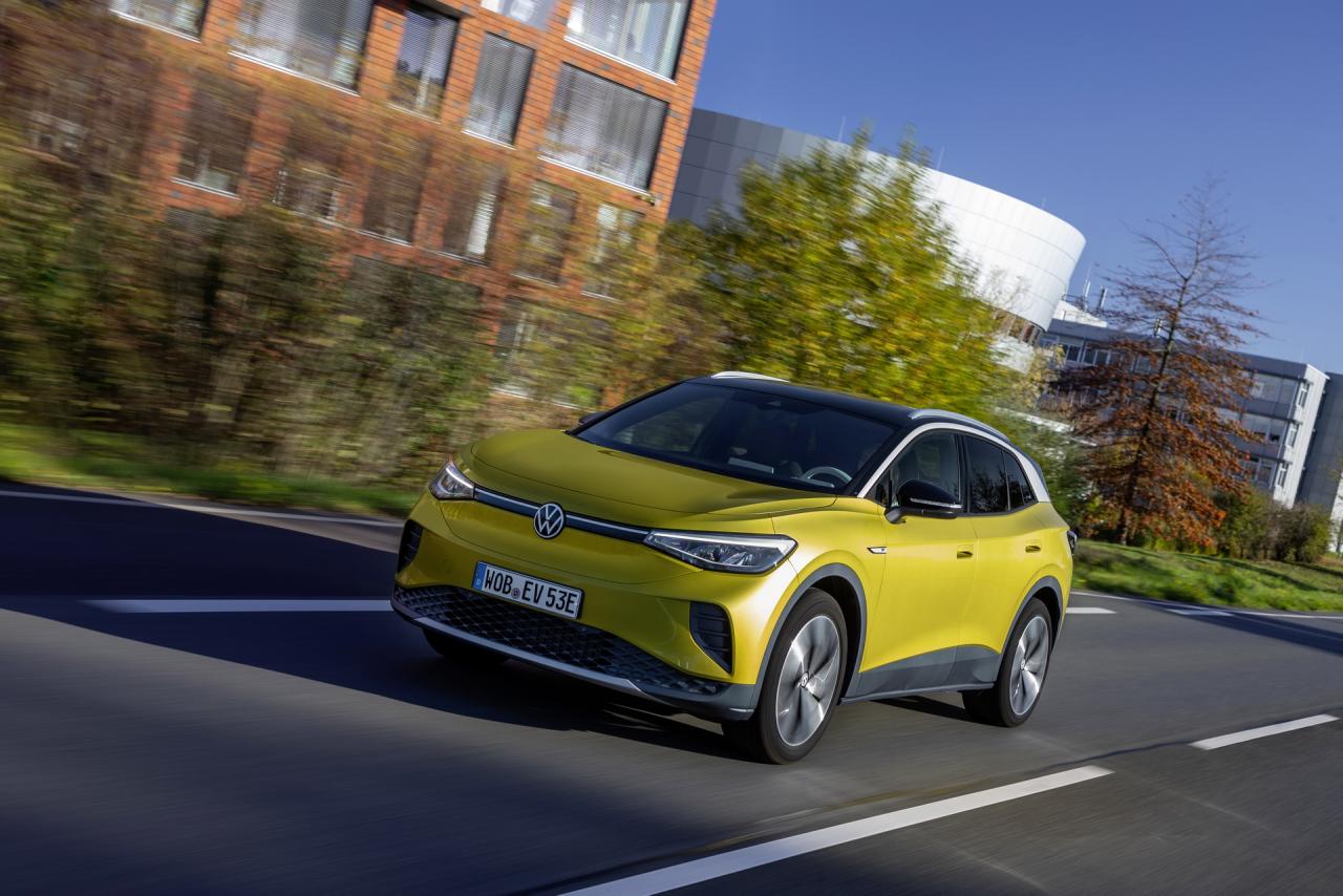 2021-vw-id4-electric-suv-6.thumb.jpg.e71006f90478062846f658c0d4550215.jpg
