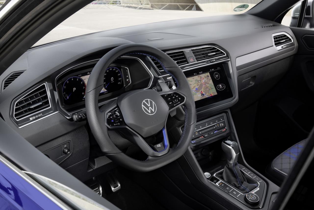 2021-vw-tiguan-r-10.thumb.jpg.ec8139bb03391ea9db21f4ef038d2e5f.jpg