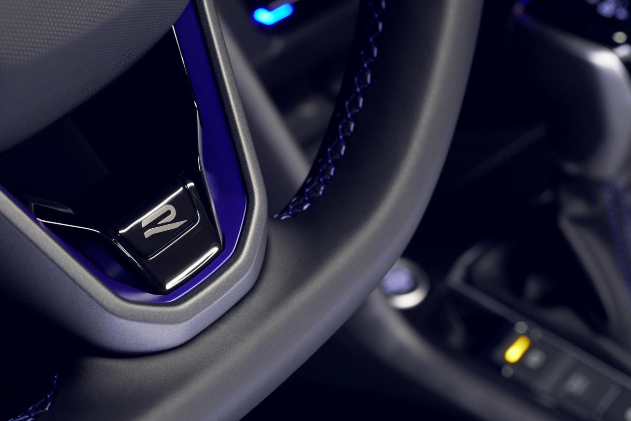 2021-vw-tiguan-r-22.thumb.jpg.8ee4d233a218bf270a8f95d15ca84b23.jpg