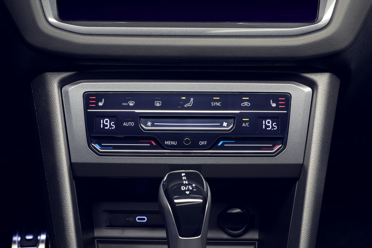 2021-vw-tiguan-r-24.thumb.jpg.643f0460e24b75f901f68c278c8eaefb.jpg