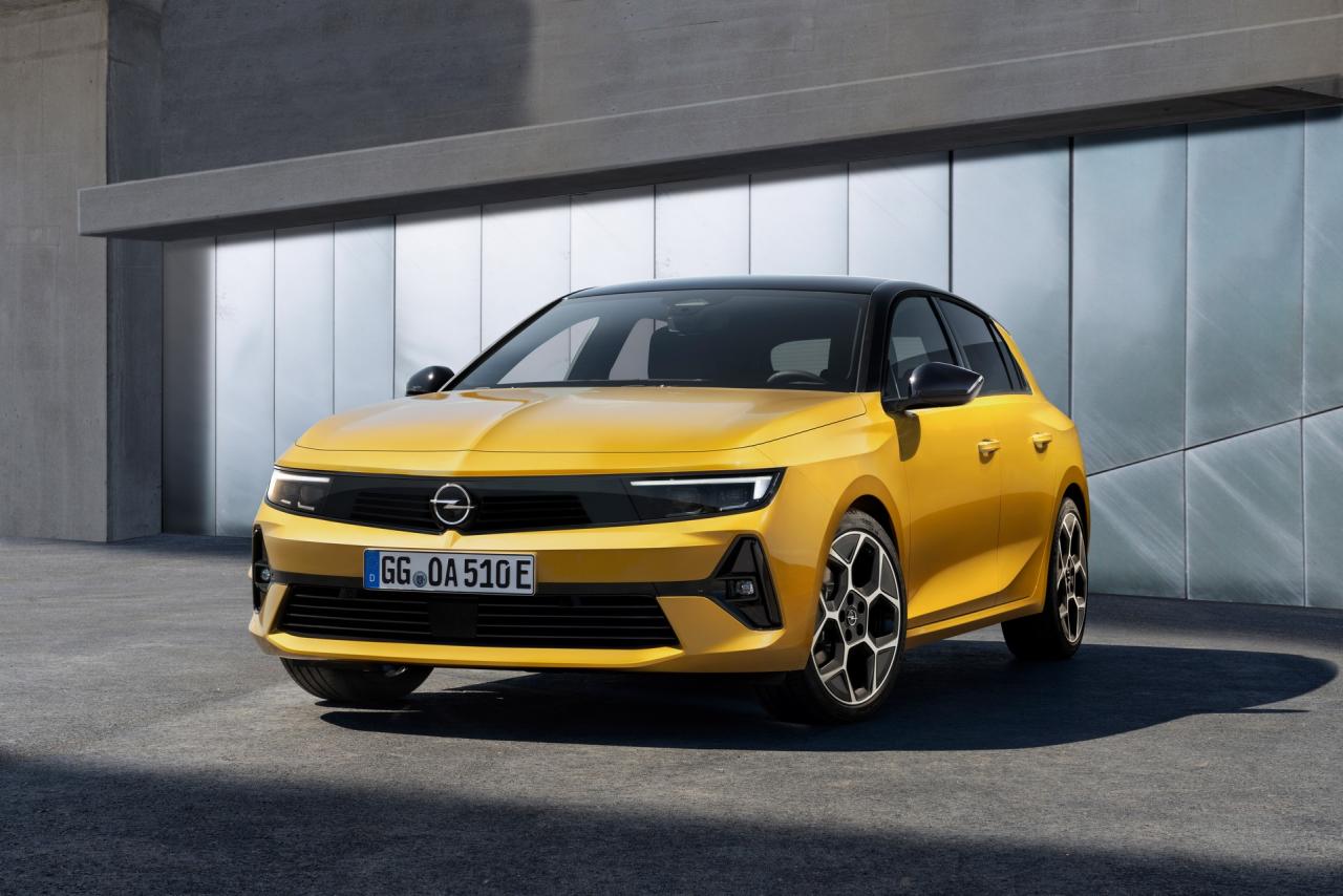 2022-Opel-Astra-1.jpeg