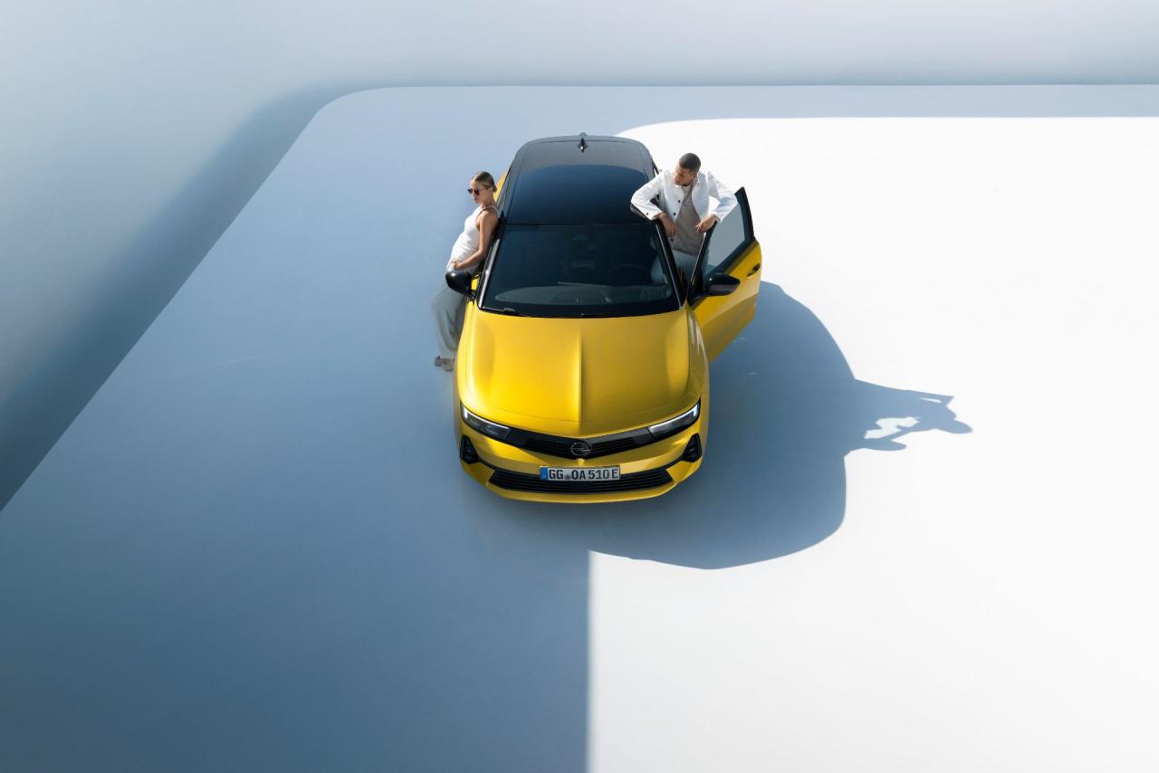 2022-Opel-Astra-8.thumb.jpg.2143e28f777a22453901b5a47c10f13b.jpg