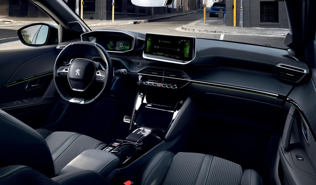 2022-Peugeot-208-int-new-shifter-4.thumb.jpeg.e2ce96236ea93623b92145758d393db1.jpeg