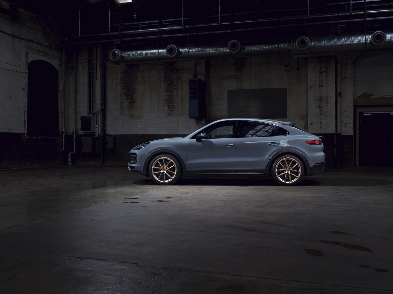 2022-Porsche-Cayenne-Turbo-GT-9.thumb.jpg.a774ce39ae123a04e56f64a147b9294e.jpg