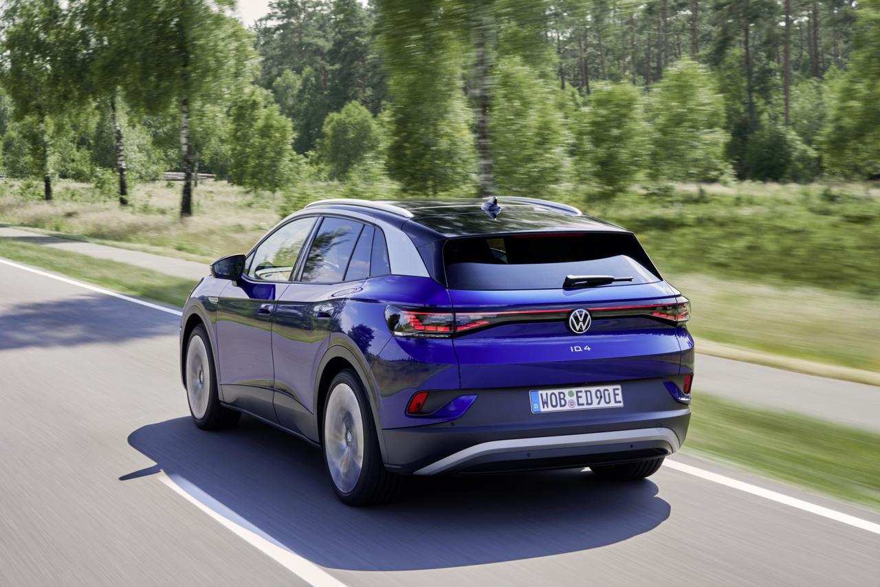 2022-VW-ID.4-Pro-4Motion-2.thumb.jpg.86cbd6e814f417accf770a4f3969dcd8.jpg