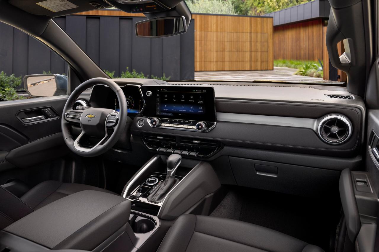 2023-Chevrolet-Colorado-101.jpg