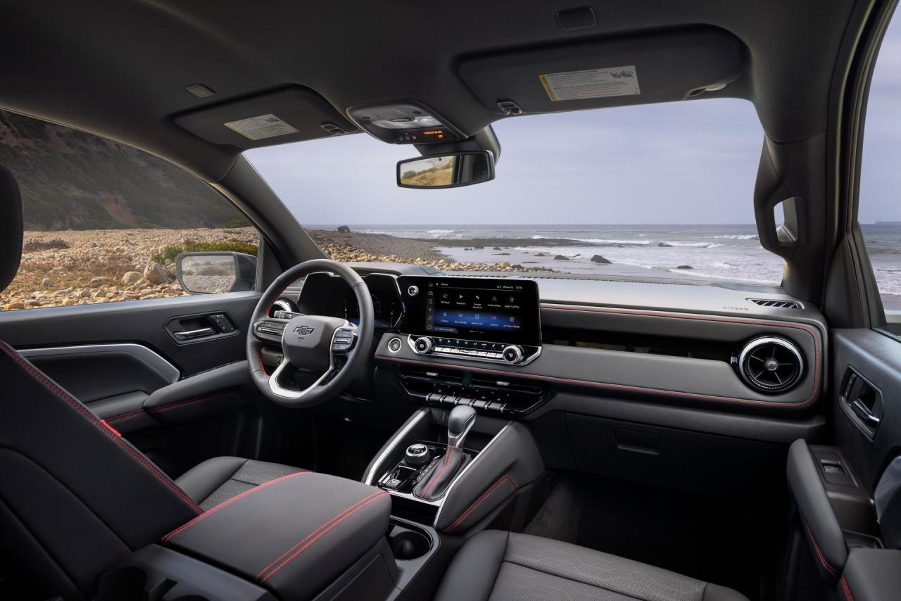 2023-Chevrolet-Colorado-119.jpg