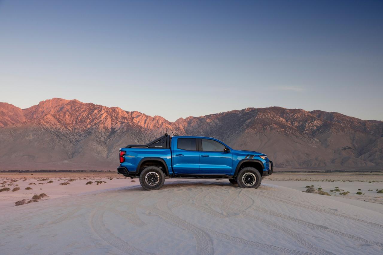 2023-Chevrolet-Colorado-136.jpg