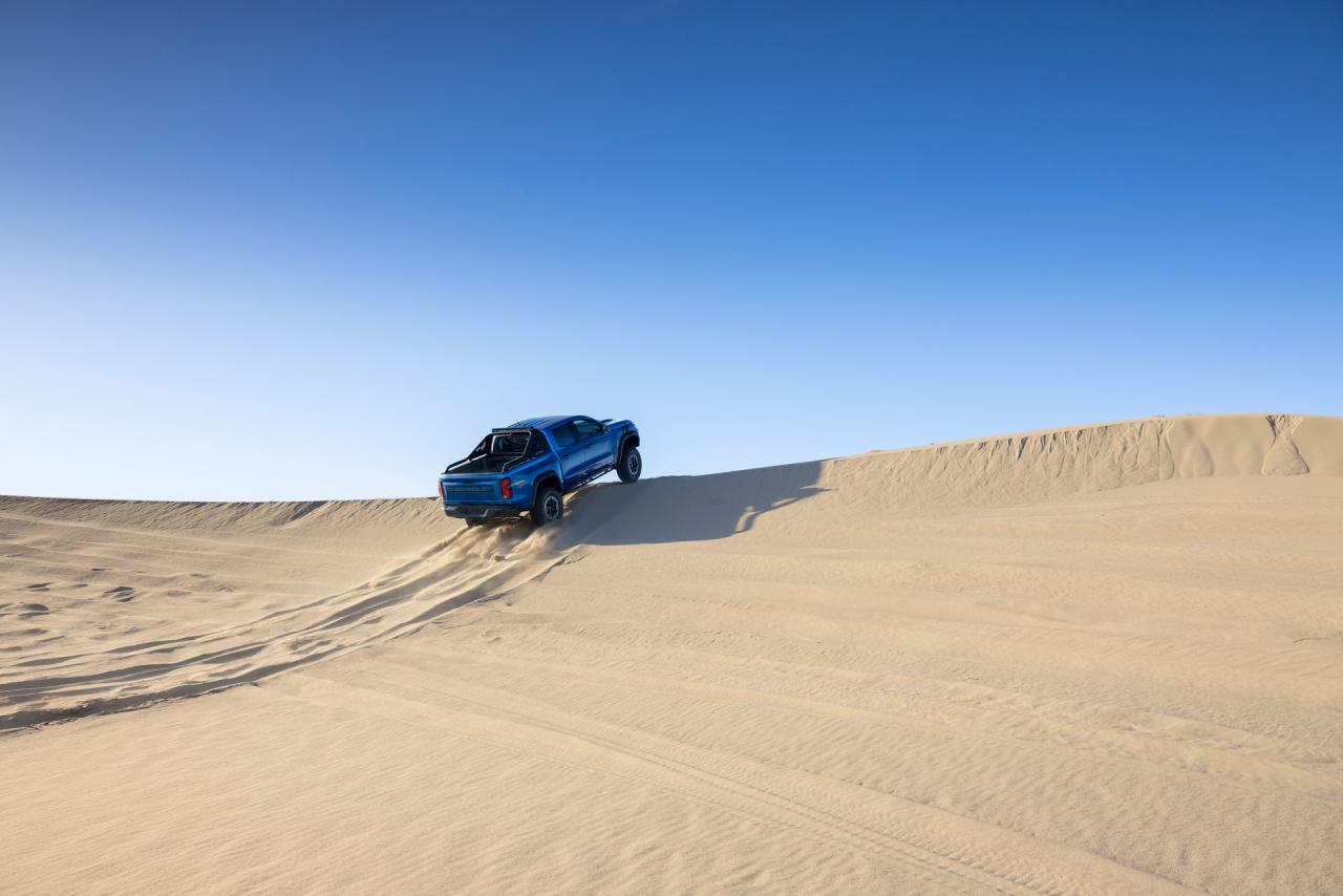 2023-Chevrolet-Colorado-138.jpg
